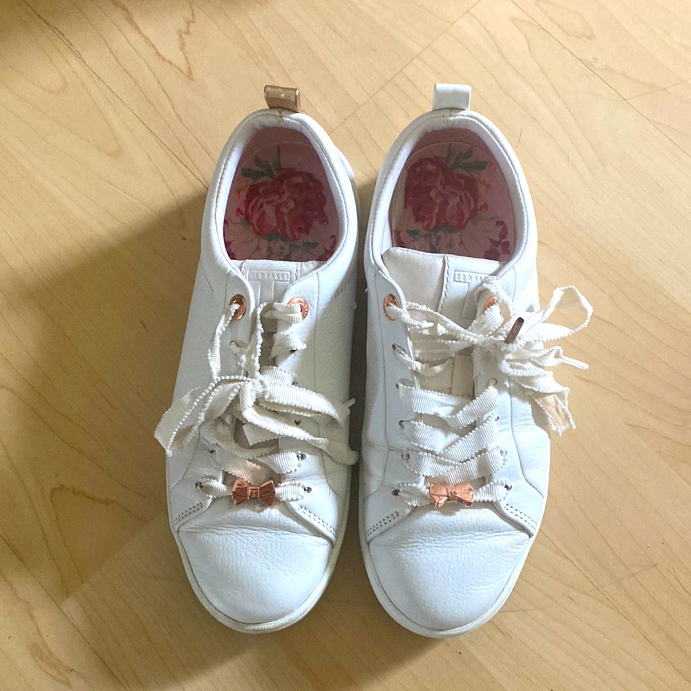 Ted Baker London Sneakers white with rose gold details - size 3 (uk 36)